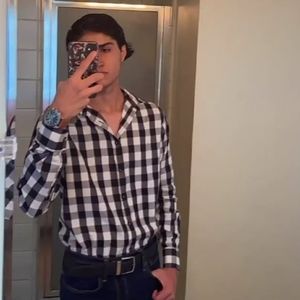 Meet your Posher, Daniel